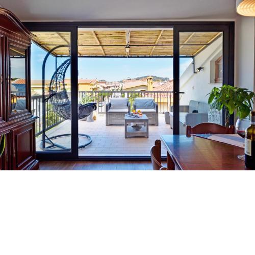 Unique Apartment near Centre and Beaches