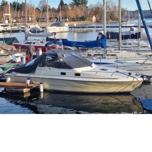Unique Boat & Breakfast in Lake Maggiore