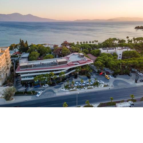 Unique Life Style Hotel