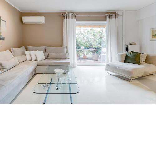 Unique Luxurious Apartment at Athenian Riviera