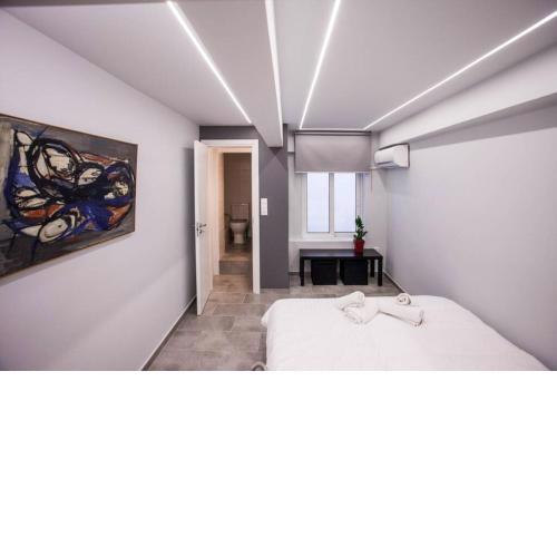 Unique minimal chic suite at Syntagma Square