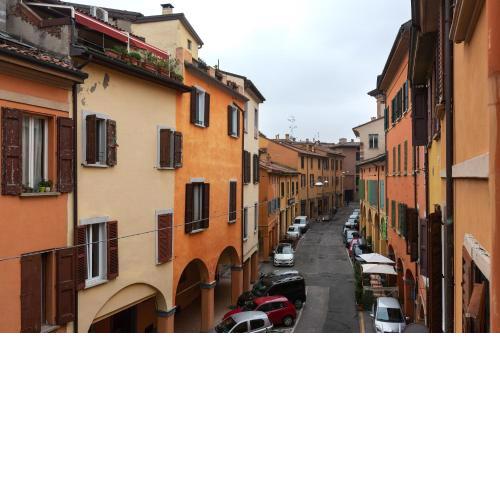 Universita e Centro Storico Mascarella Apartment