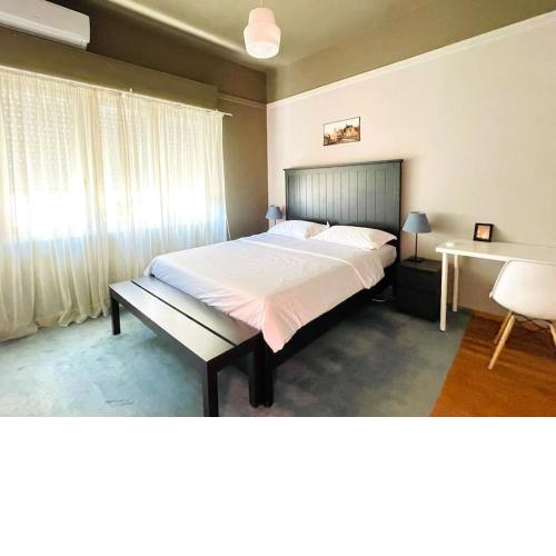 "UooHome 4"2 bed rooms6 Close to subway