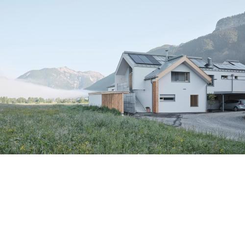 Urban Alpine Penthouse with Lake View