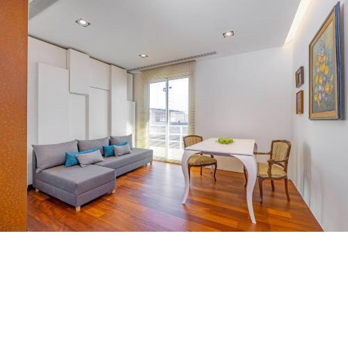 Urban Downtown Studio