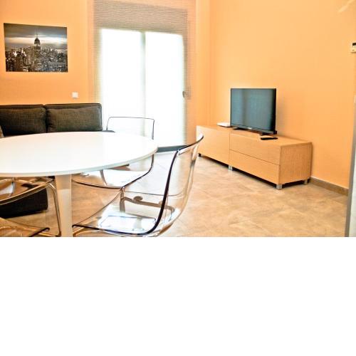 Urban Manresa-City center apartment with balcony