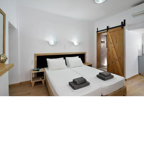 Urban Studios Manos