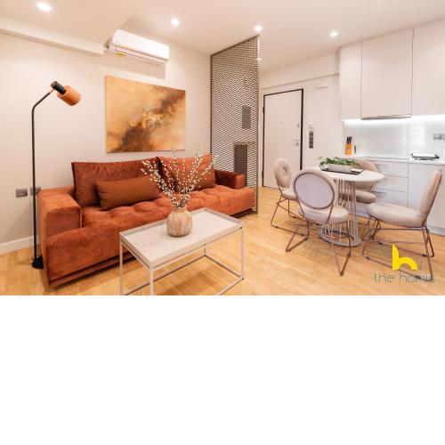 Urban Views, Modern Apartment In The Heart of Athens