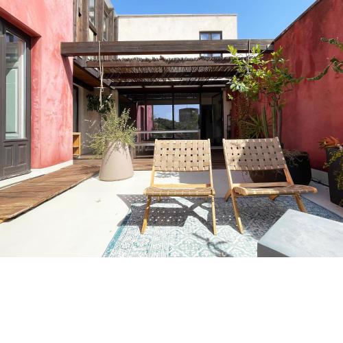 URG - Penthouse duplex with two stunning terraces - great location
