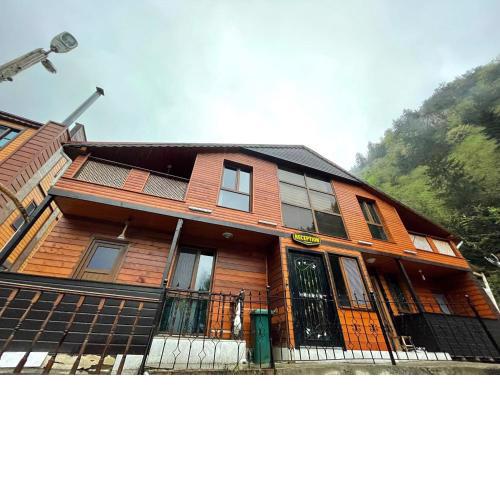 Uzungol Family Rooms num001