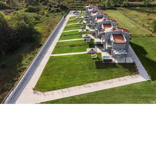 V Luxury Apartments Posidi