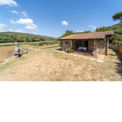 Valdana Charming Flat with Veranda and Garden