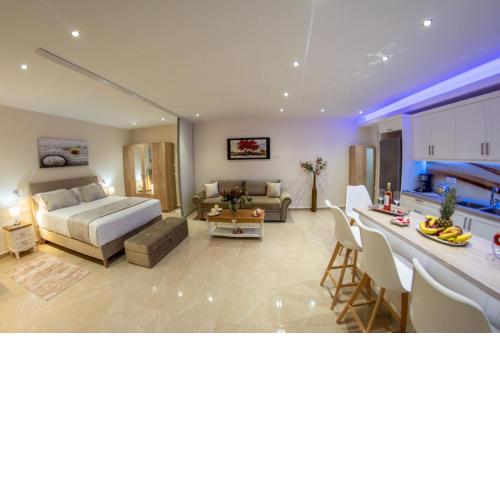 Valendino Luxury Studio in the Heart of Corfu Town