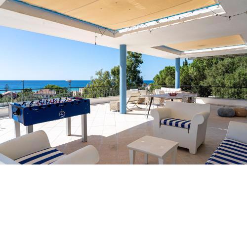 Valentina panoramic seaside house