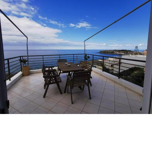Valeria Sea View Apartment in Rethymno Crete