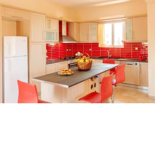 Valia's House