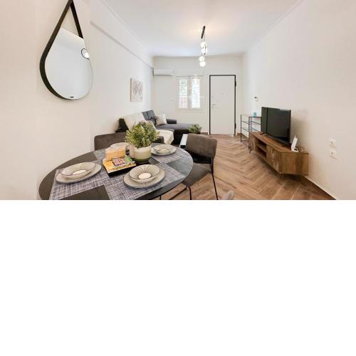 Valtetsiou Central 50sqm apt in Athens