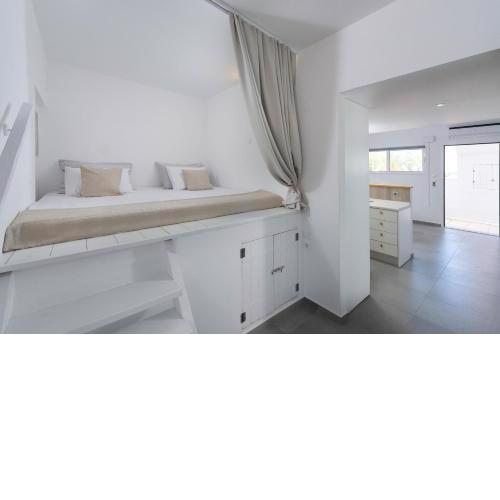 Vamare Beachfront House