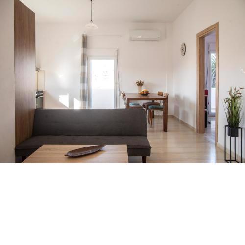 Vanas Holiday Apartment by Estia
