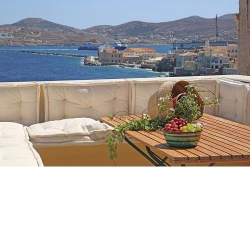 VAPORIA VERANDAS - Ermoupoli, Syros