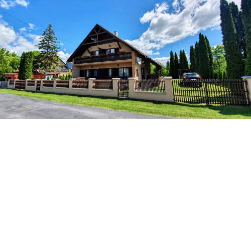 Varga Gardens Balatonmáriafürdő