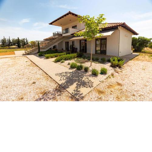 Varkes Suites 2