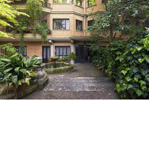 Vatican House Apartment