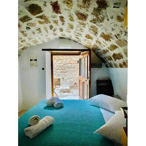 Vecchia Casa sterna