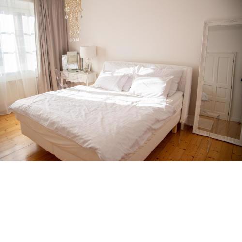 Veľkorysý 3-izbový apartmán v Starom Meste