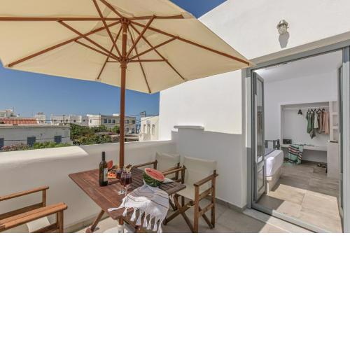 Venetian Suites II