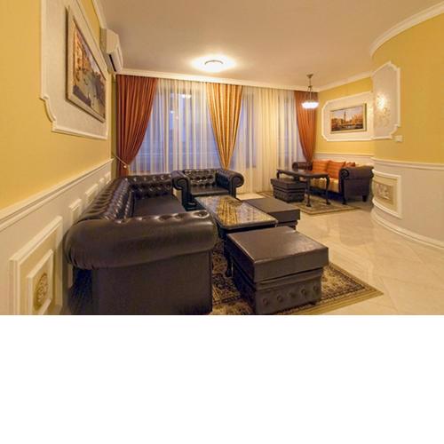 Venice Apartments