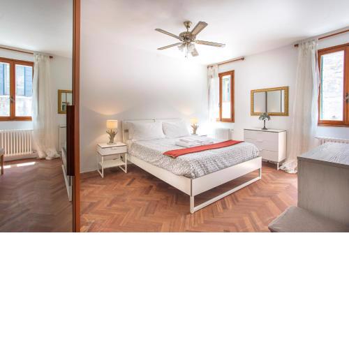 Venice Near San Marco 7 pax WiFi 2 Bedroom