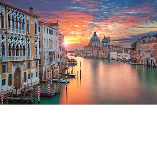 VENICE Sweet Home