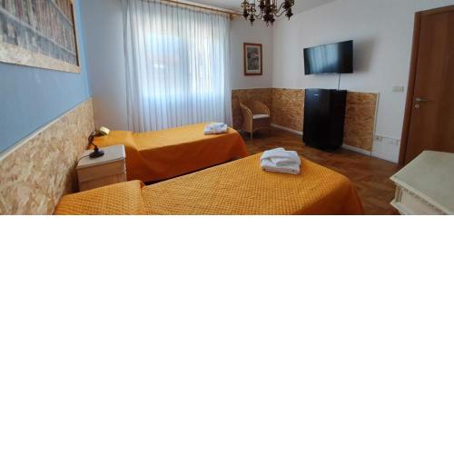Venice Treviso Airport Bed