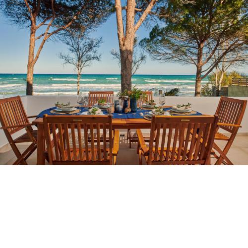 Vera Villa - Brand New Seafront Villa!