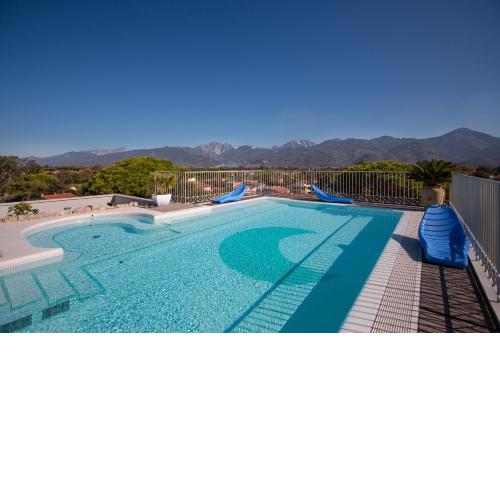 Verdeluna ApartHotel
