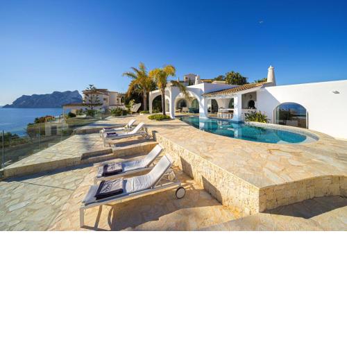 VERTIGO- Managed by Almarina