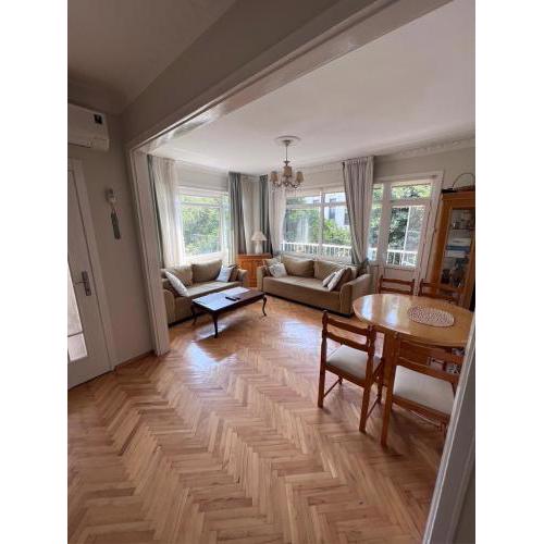 Very Close to Bosphorus, Beautiful 3 rooms flat, excellent location