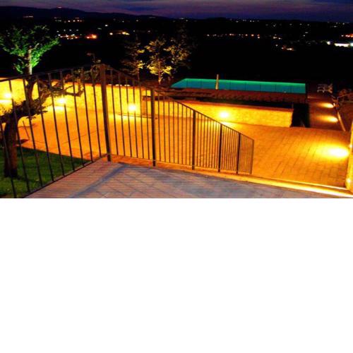 Very pretty Spoleto-poolside-sleeps-20pool, Jacuzzi, Gardens - views