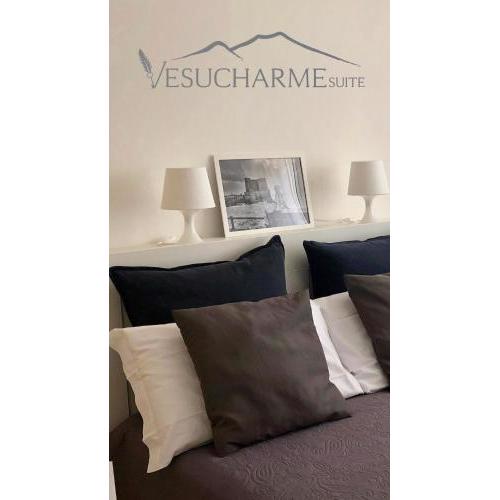 VESUCHARME Flat