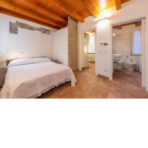 VIA 5 GIORNATE 13 - Apartment