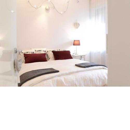 Via 5 Giornate 61 - City Center & Free Parking by Rent All Como