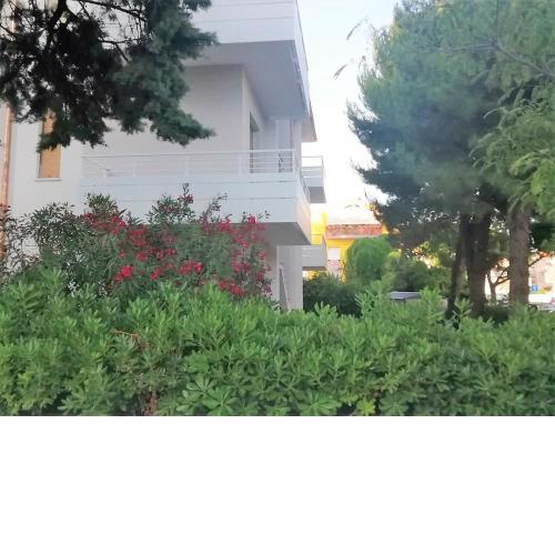 via Ancona a 50mt dal mare