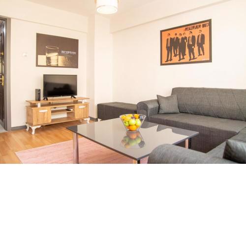 Vibrant and Central Flat near Kordon in Alsancak