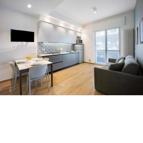 Victoria Apartments Family