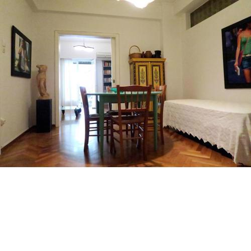 Victoria Square spacious & feel good Apartment