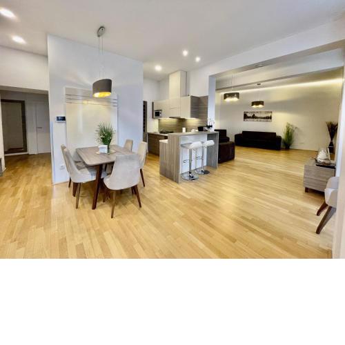 Vienna City Apartment 7