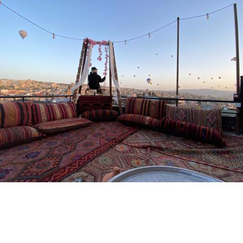 View Cave Hotel