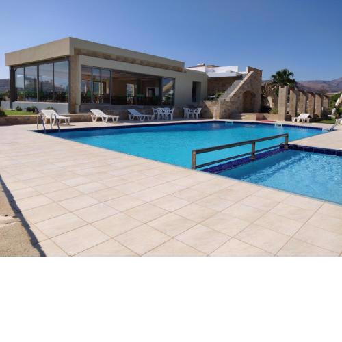Viglia Beach Apartments