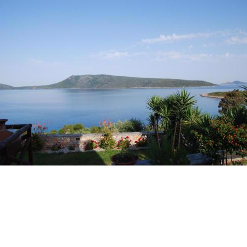 Vila Elena 1astoning view